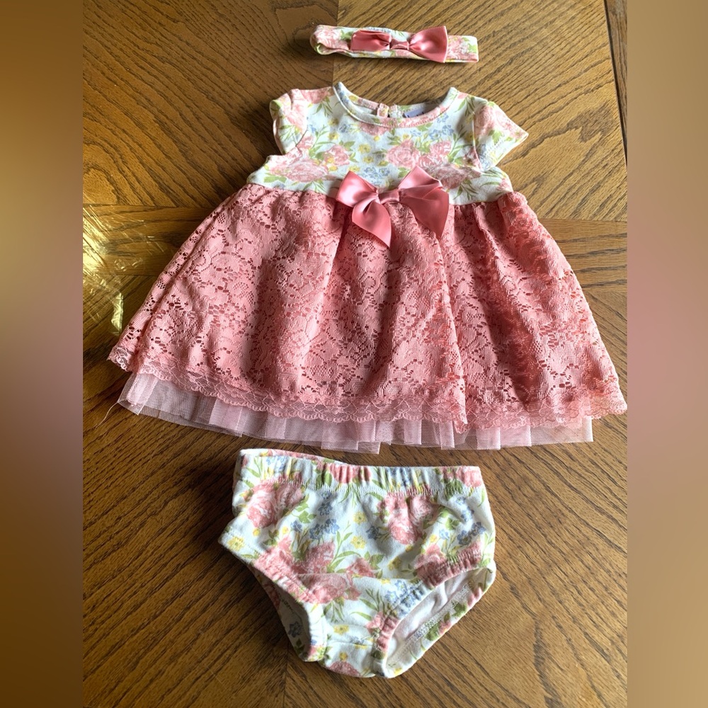 Nicole Miller Peach Lace & Floral Dress